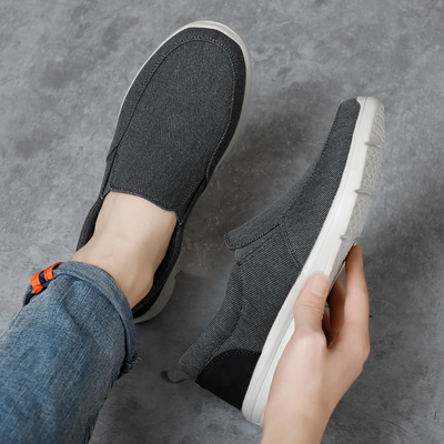 Kingsley Canvas Sneaker